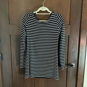 White House black market long sleeve shirt size large